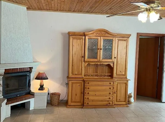 приятна къща за почивка караколев 2 בית נופש Obrochishte